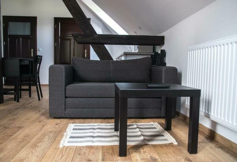 标准间, Na Uboczu