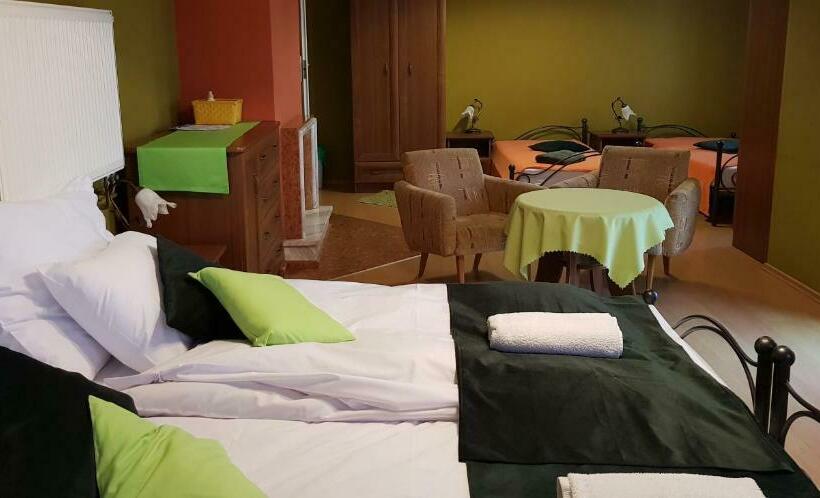 Четырехместный Номер Стандарт, Dom Gościnny Orange