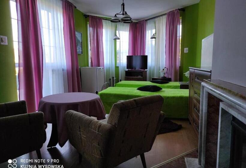 Четырехместный Номер Стандарт, Dom Gościnny Orange