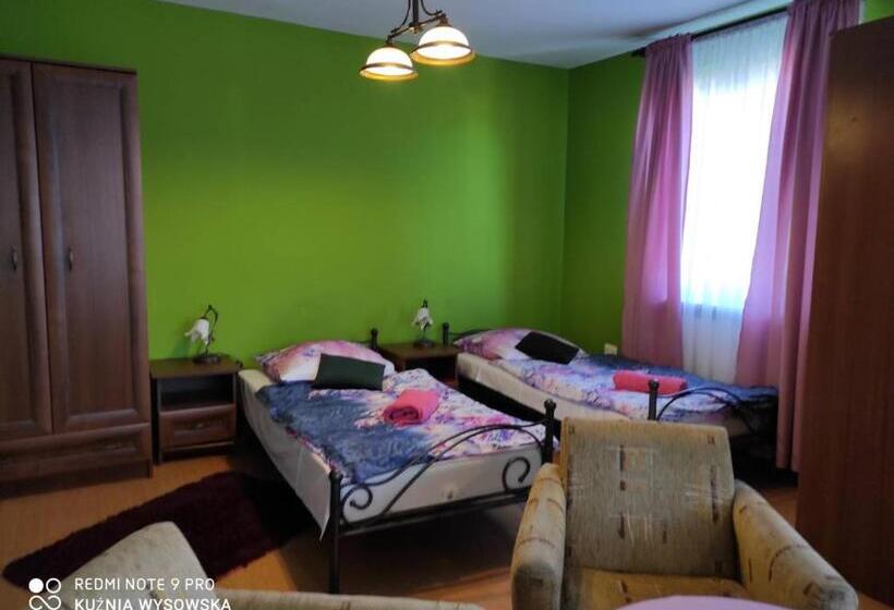 Четырехместный Номер Стандарт, Dom Gościnny Orange