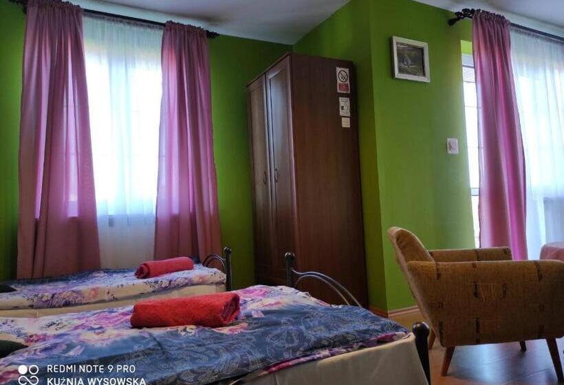 Четырехместный Номер Стандарт, Dom Gościnny Orange