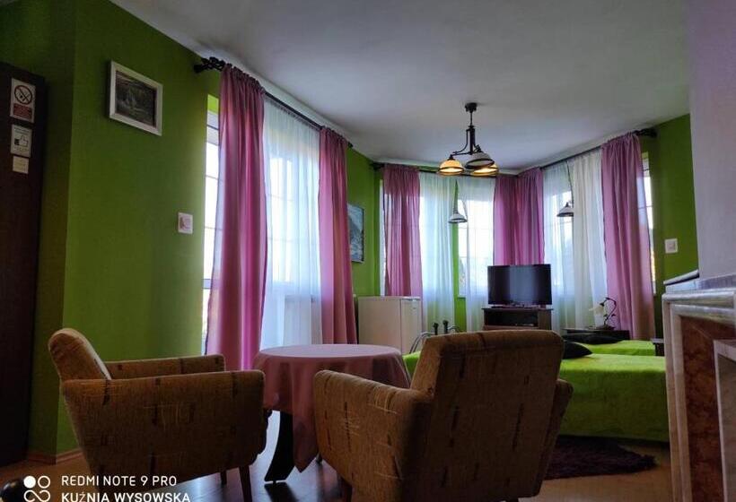 Четырехместный Номер Стандарт, Dom Gościnny Orange