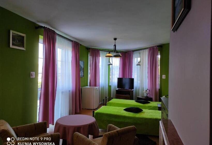 Четырехместный Номер Стандарт, Dom Gościnny Orange