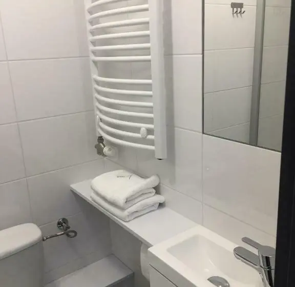 Standard-huone, Kimanoclegi
