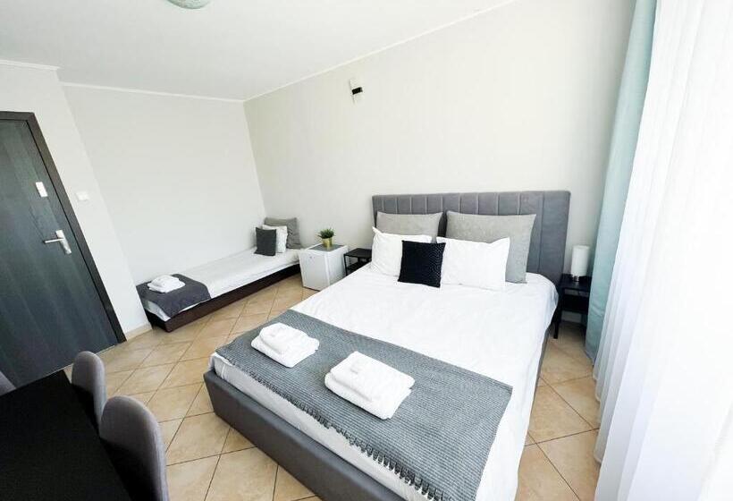 חדר סטנדרט לשלושה, Pokoje Gościnne Przy Molo