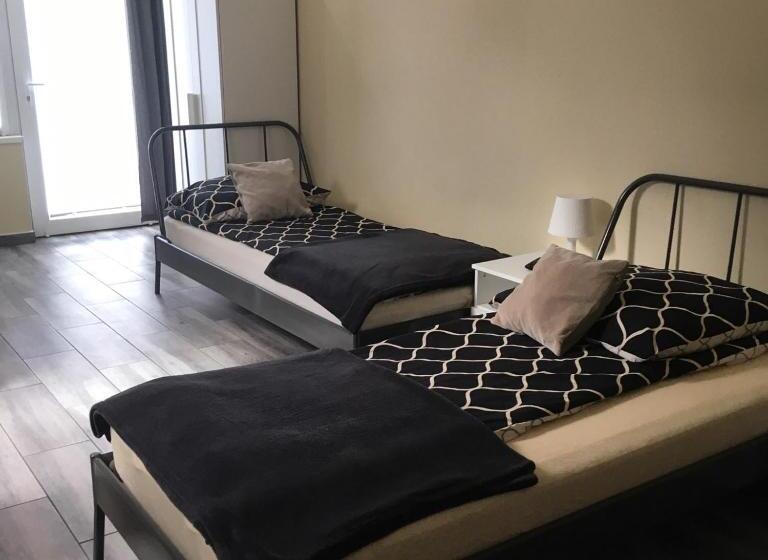 חדר סטנדרט לארבעה, Pokoje Przy Zamku