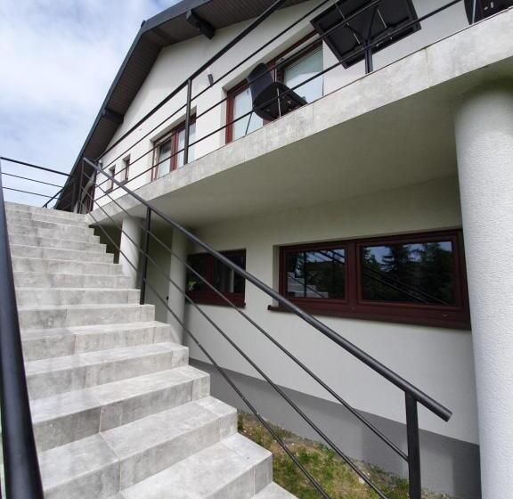 חדר סטנדרט לשלושה, Pokoje Przy Zamku