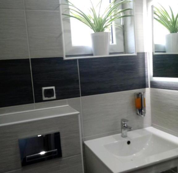 חדר סטנדרט לשלושה, Pokoje Przy Zamku