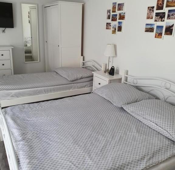 スタンダード４人部屋, Pokoje Przy Zamku