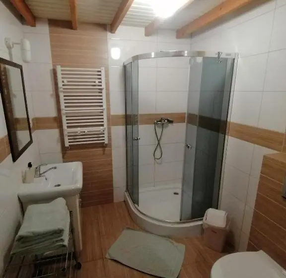 Perhehuone, Toskania Kociewska