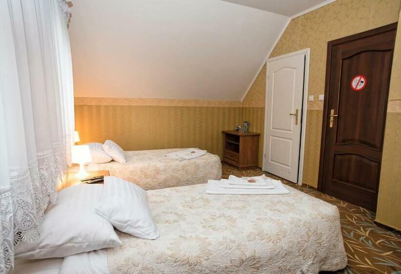 标准间, Zielony Zakątek