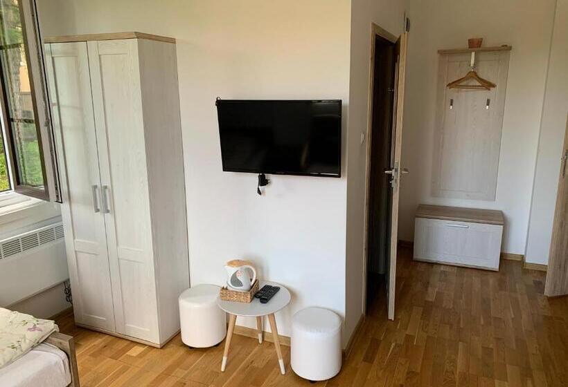 标准房带园景, Willa Milonga