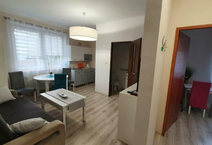 جناح عائلي, Willa Nad Potokiem