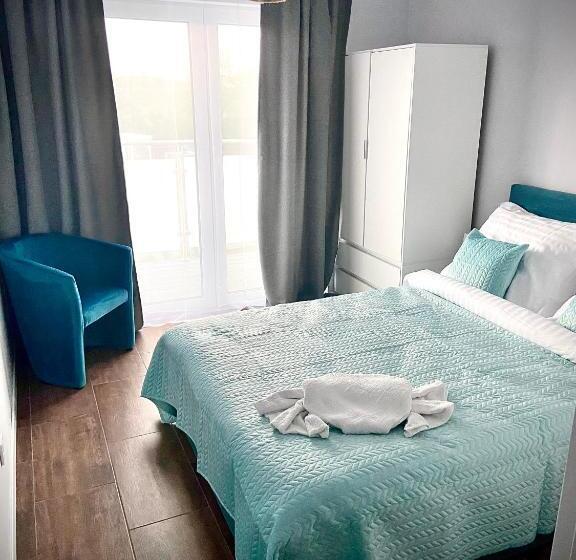 バルコニー付スタンダード4ベッドルーム, Wytworna Foczka