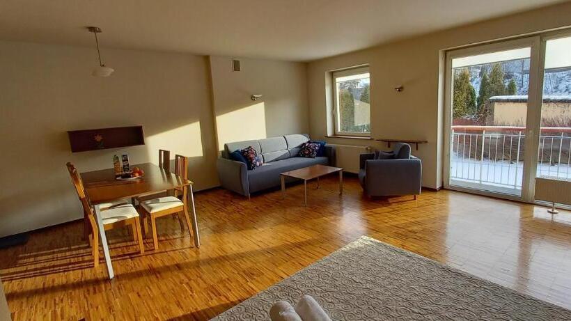 Трехместный Номер Стандарт с Балконом, Zawoja1560 Apartamenty Przy Aptece