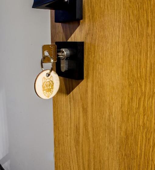 غرفة قياسية فردية, Pokoje Hotelowe Lupus