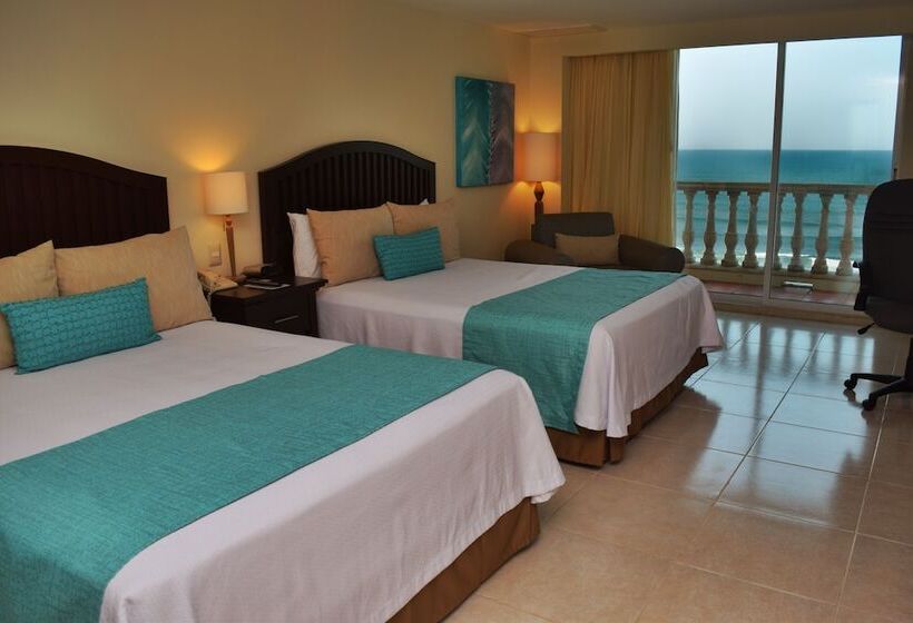 Люкс Вид на Море, Astur Hotel & Residence