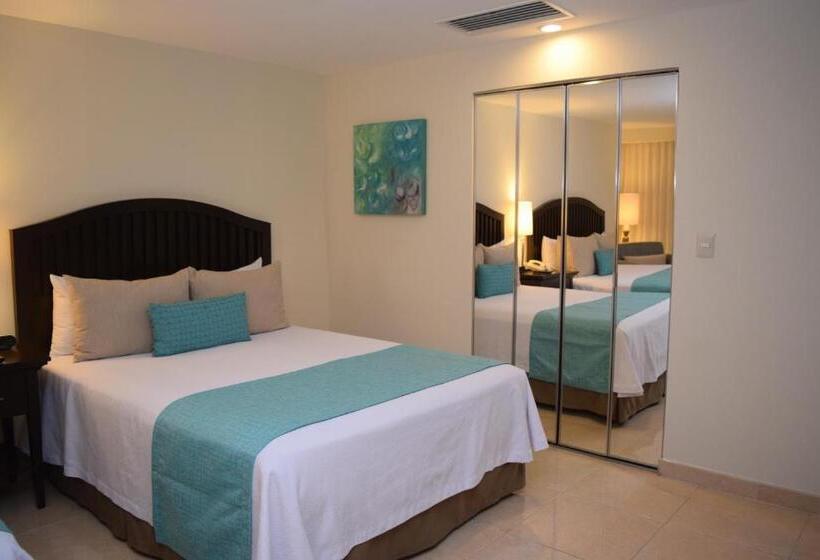 Люкс Вид на Море, Astur Hotel & Residence