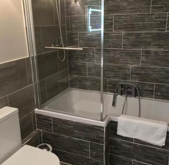 Standard room with outdoor bath, Auldgirth Inn