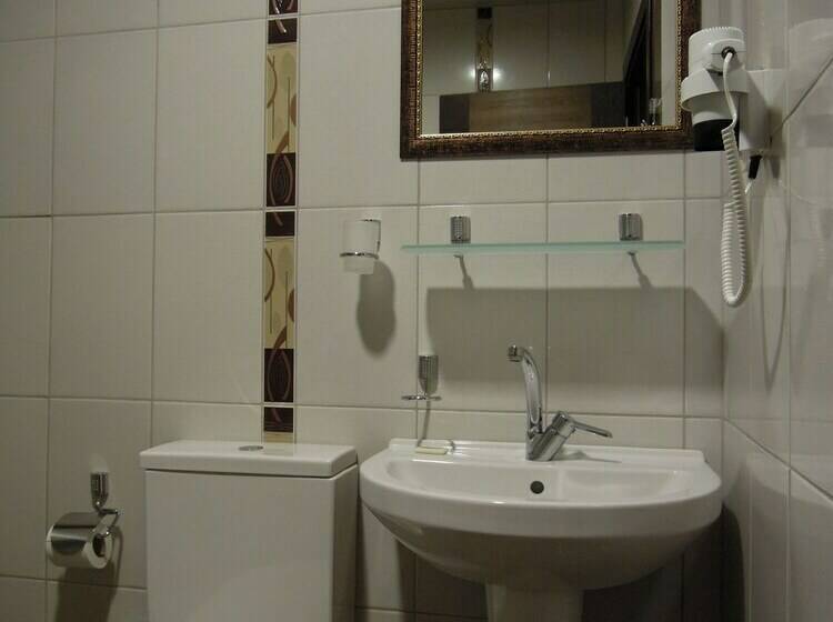 이코노미 싱글 룸, Konya Meram Park