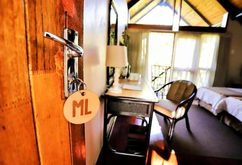 اتاق استاندارد با بالکن, Mantenga Lodge