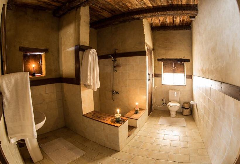 کلبه ییلاقی, Taziry Ecolodge & Sustainable Village