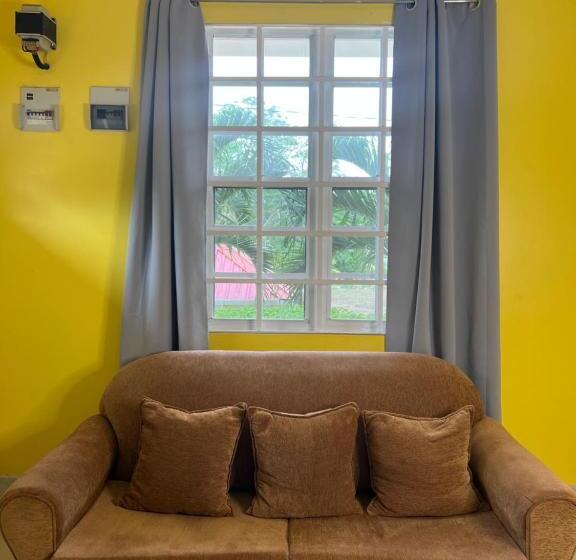 آپارتمان 1 خوابه, La Heliconia & Day Spa