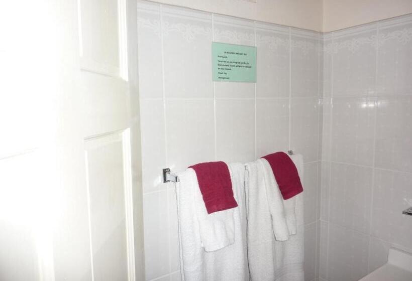 آپارتمان خانوادگی, La Heliconia & Day Spa