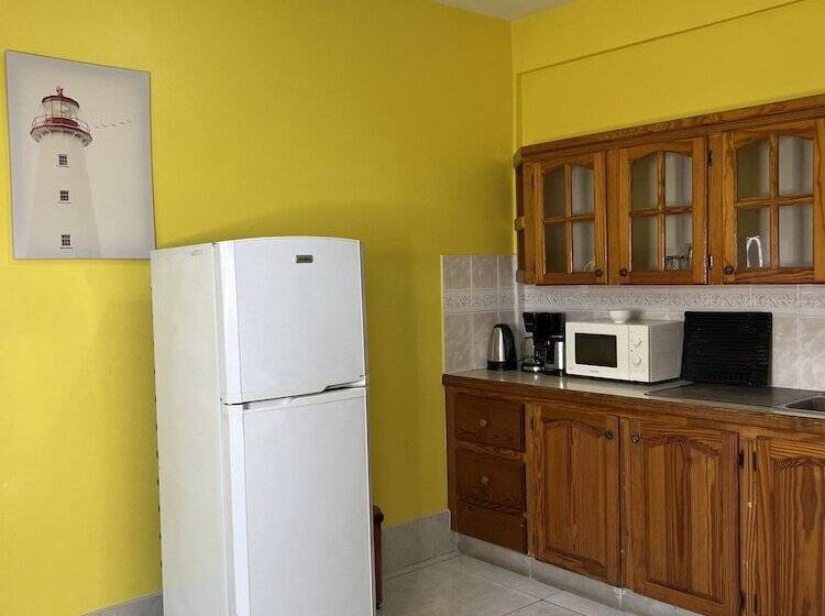 آپارتمان 1 خوابه, La Heliconia & Day Spa