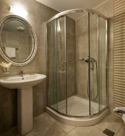 إستوديو قياسى, Mirtilos Studios & Apartments