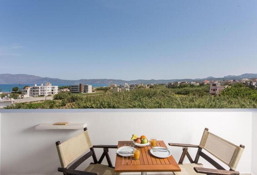 إستوديو سوبيريور, Mirtilos Studios & Apartments