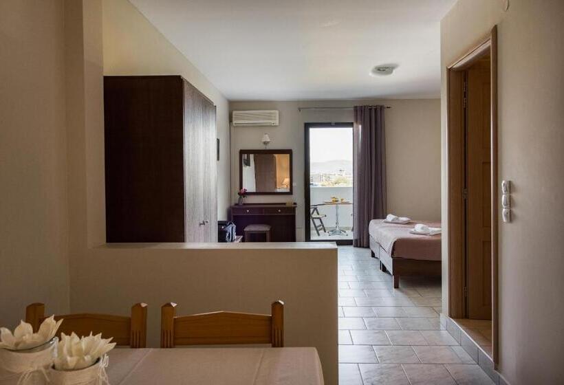 استودیوی سوپریور, Mirtilos Studios & Apartments