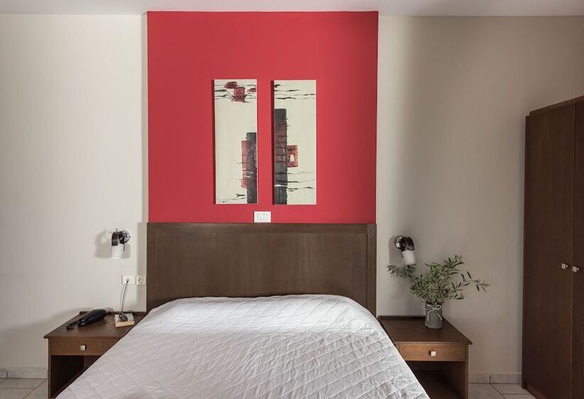 استودیوی استاندارد, Mirtilos Studios & Apartments