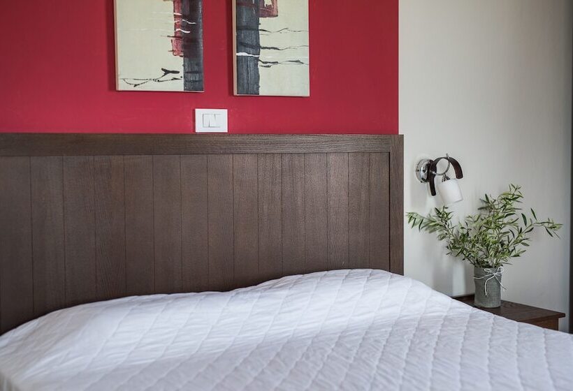 استودیوی استاندارد, Mirtilos Studios & Apartments
