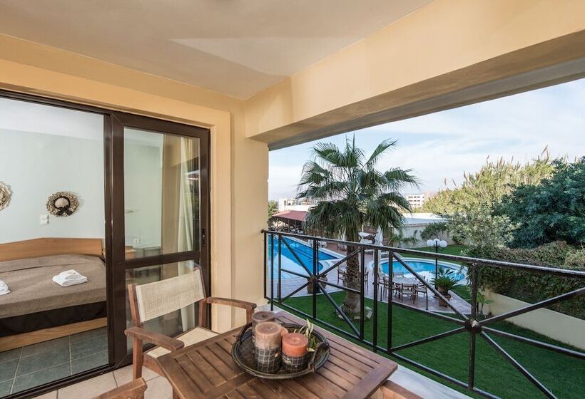 إستوديو قياسى, Mirtilos Studios & Apartments