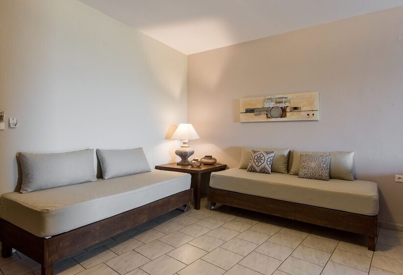 استودیوی سوپریور, Mirtilos Studios & Apartments