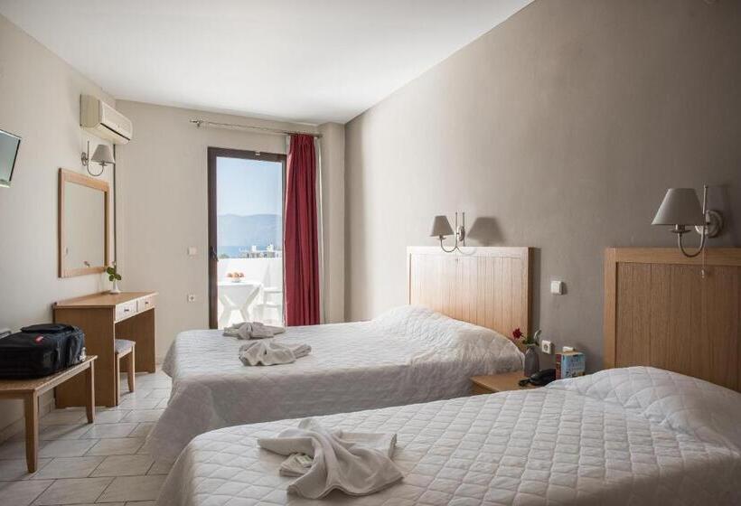 إستوديو قياسى, Mirtilos Studios & Apartments