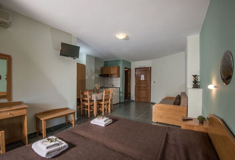 إستوديو قياسى, Mirtilos Studios & Apartments