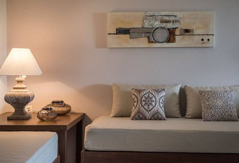 إستوديو سوبيريور, Mirtilos Studios & Apartments