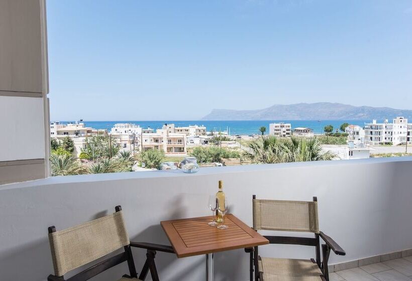 استودیوی استاندارد, Mirtilos Studios & Apartments