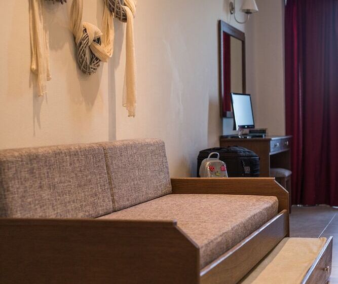 إستوديو قياسى, Mirtilos Studios & Apartments