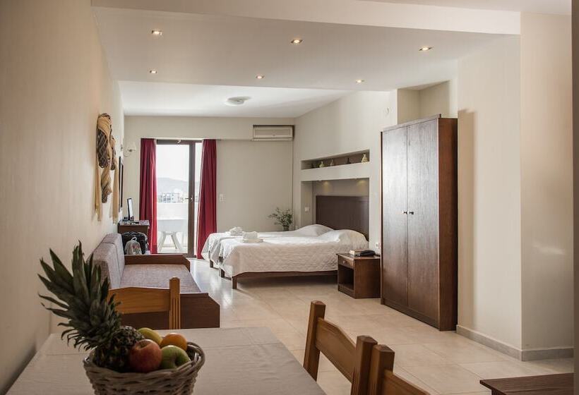 إستوديو قياسى, Mirtilos Studios & Apartments