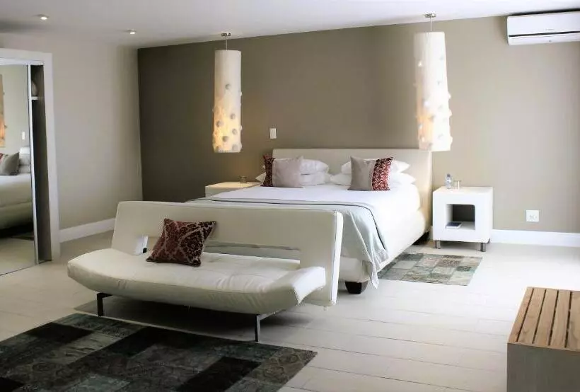 سوییت جونیور, Atlantic Villa Boutique Guesthouse