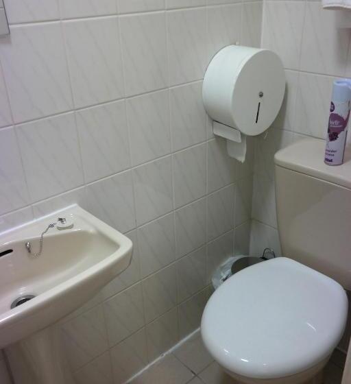 غرفة ديلوكس, Cardoh Lodge