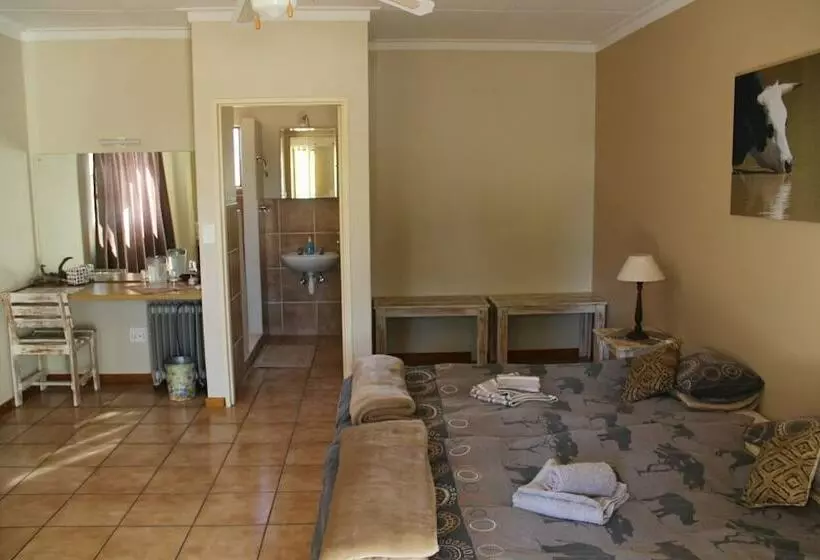 اتاق استاندارد, Etango Ranch Guest Farm
