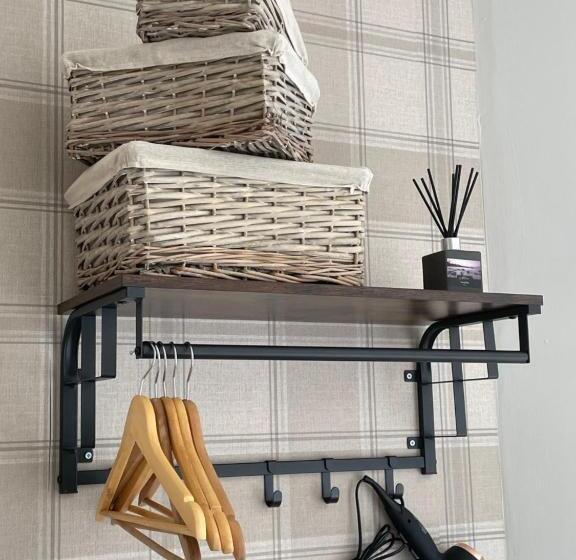 Номер Комфорт, The Whittington And Cat