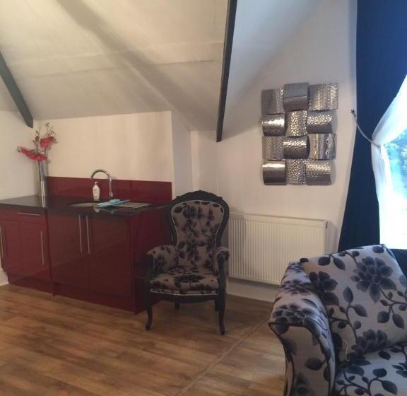 Апартаменты 1 Спальня, The Whittington And Cat