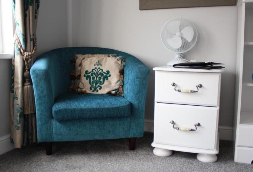 Номер Стандарт, The Whittington And Cat