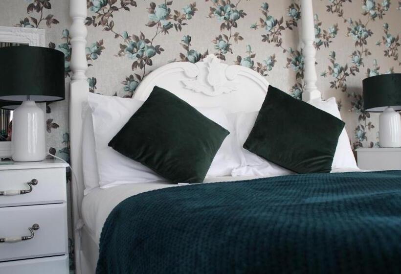 Номер Стандарт, The Whittington And Cat