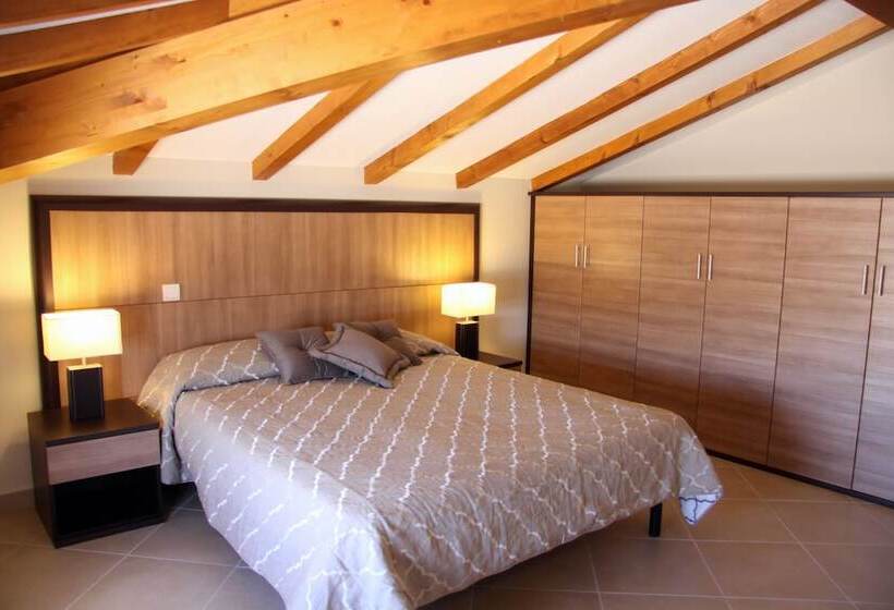 Апартаменты Deluxe 2 Спальни, Residence Salina Bay